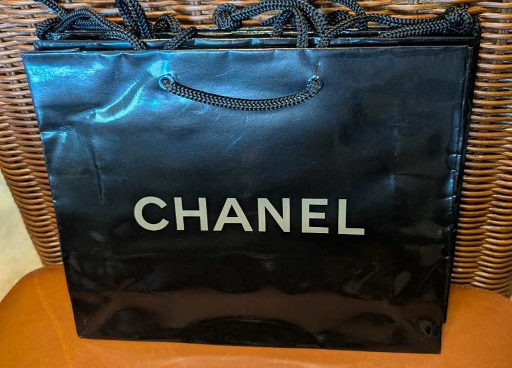 NEW Chanel Empty Gift Bag ~ Black‎ ~ Empty Paper Bag Shopping ~ Glossy